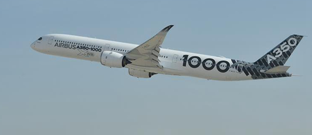 أول طائرة من طراز "إيرباص ايه 350 - 1000" تصل إلى قطر
