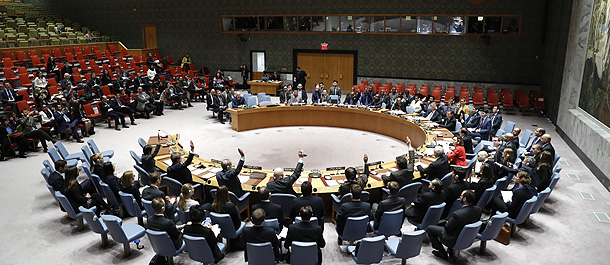 مجلس الأمن يتبنى بالإجماع قرارا يطالب بوقف إطلاق النار في سوريا