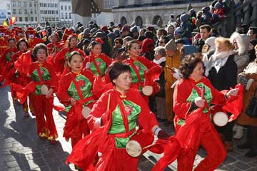 النشاط للاحتفال بعيد الربيع الصيني يقام في بلجيكا