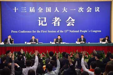وزير: إصدار السندات "السبيل القانوني الوحيد" للحكومات المحلية بالصين لزيادة الدين