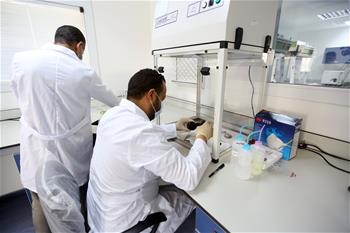 افتتاح أول مختبر لتحليل الحمض النووي في ليبيا