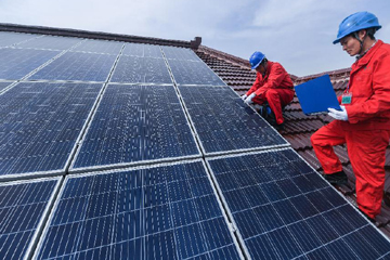 الصين تولد 96.7 مليار كيلوواط الساعي من الطاقة الشمسية في عام 2017 بزيادة 57.1 بالمائة