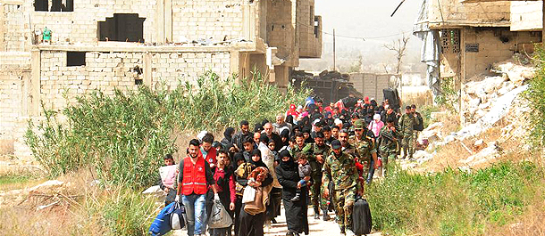 سوريا: خروج 128 ألف مدني من الغوطة الشرقية عبر الممرات الإنسانية