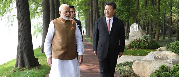 مقالة خاصة: الرئيس شي يؤكد أهمية تعزيز الثقة المتبادلة في تنمية العلاقات بين الصين والهند