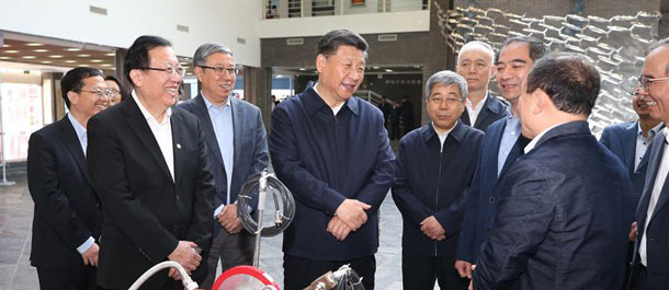 مقالة خاصة: الرئيس شي يدعو إلى بناء جامعات عالمية ذات خصائص صينية