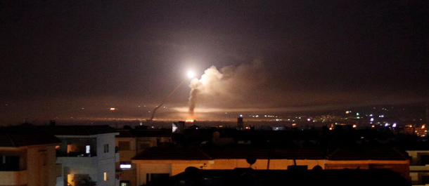 تقرير إخباري: الدفاعات الجوية السورية تتصدى للعشرات من الصواريخ الإسرائيلية