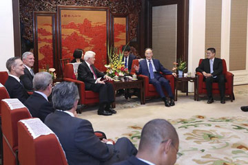 نائب الرئيس الصيني: العلاقات الاقتصادية والتجارية القوية بين الصين وأمريكا تتوافق مع المصالح الأساسية للشعبين