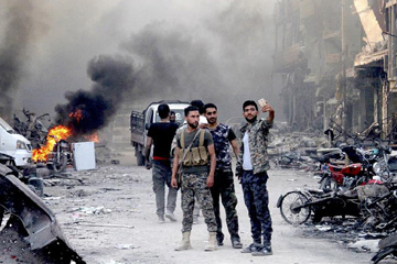 الجيش السوري يعلن دمشق وريفها مناطق آمنة بعد تحرير الحجر الأسود