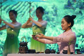 مسابقة فن الشاي في مقاطعة جيانغشي تظهر "ثقافة الشاي الصينية"