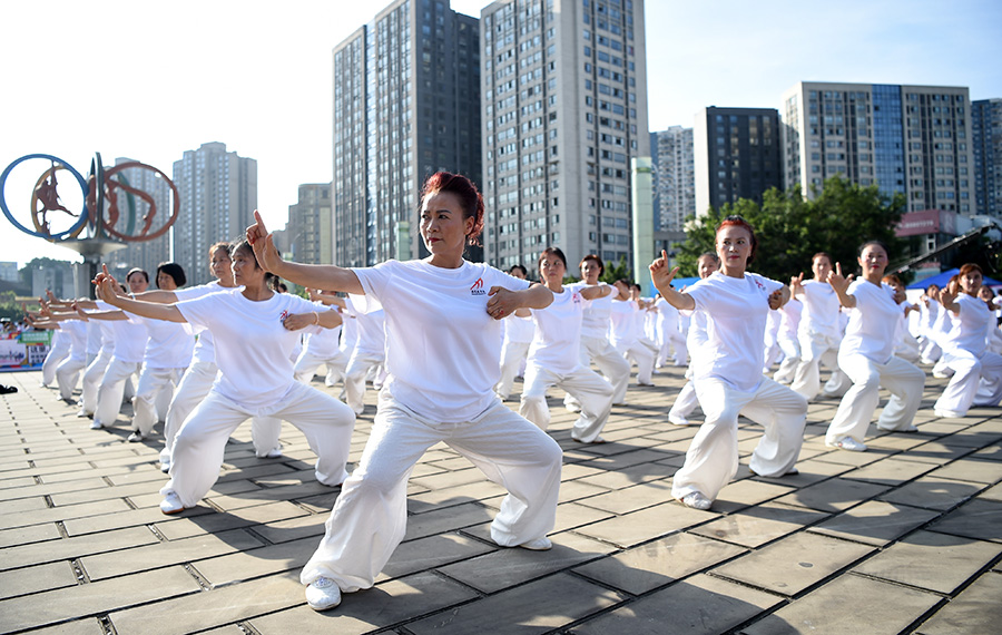 سلسلة من الأنشطة لأسبوع لياقة بدنية تقام في تشونغتشينغ