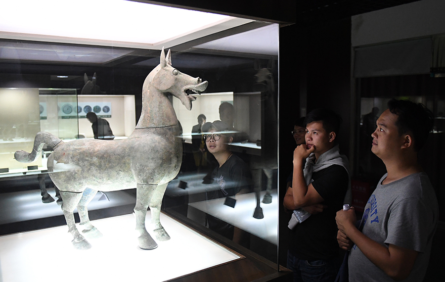 متحف خهبو للتاريخ والثقافة في منطقة قوانغشي الذاتية الحكم لقومية تشوانغ بحنوبي الصين