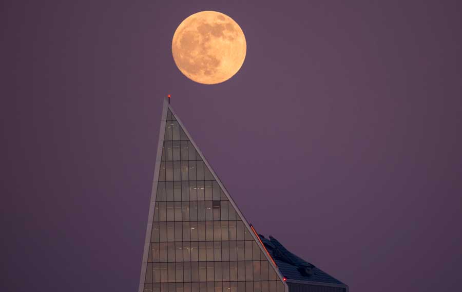 ليلة اكتمال القمر في نيو جيرسي بالولايات المتحدة