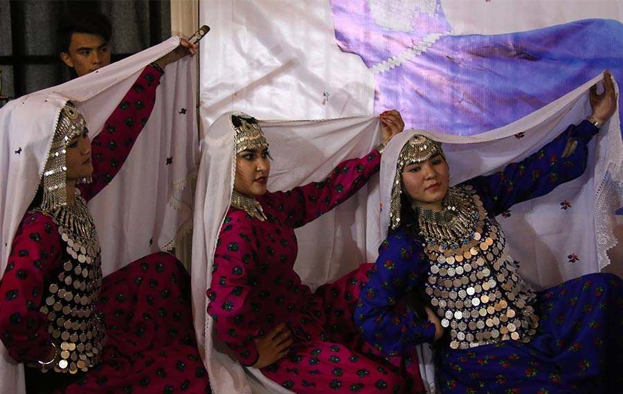 مهرجان للرقصات المحلية في كابول