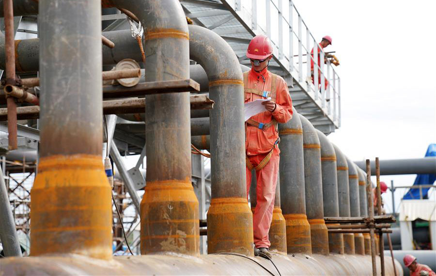 أعمال بناء الخط الشرقي لمشروع أنابيب الغاز الطبيعي بين الصين وروسيا