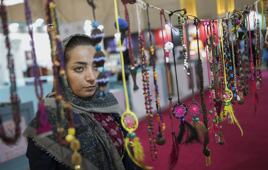 معرض للمشغولات اليدوية في طهران