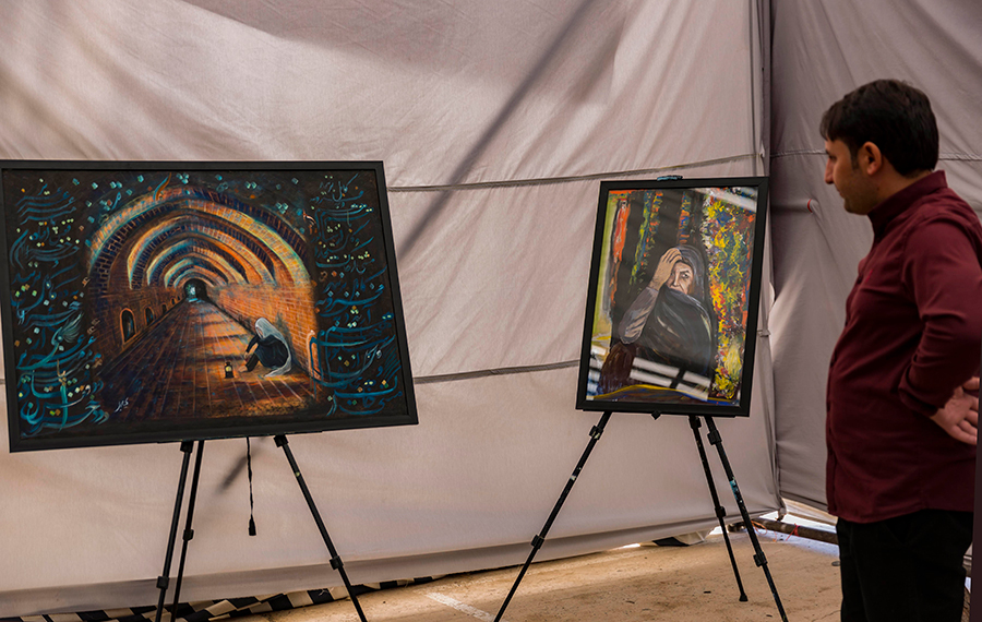 معرض لوحات فنية ينظم في هيرات بأفغانستان