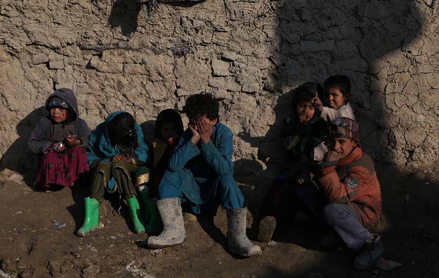 (وسائط متعددة) أطفال نازحون في كابول