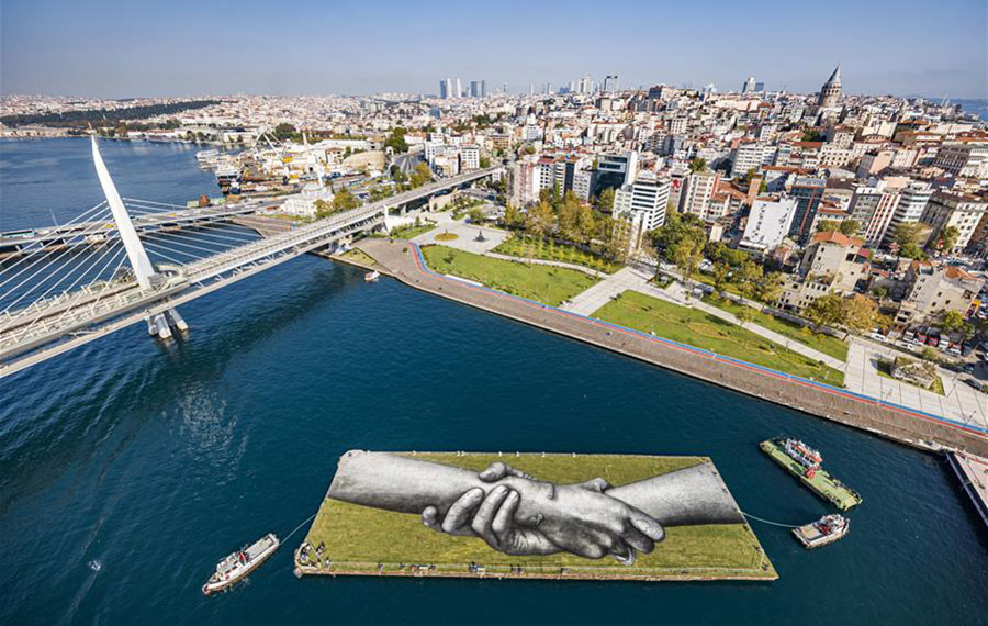 فنان فرنسي في اسطنبول، تركيا