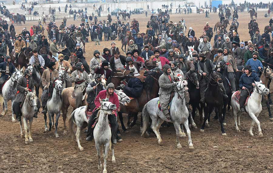 انطلاق سباق خيول بوزكاشي في أفغانستان