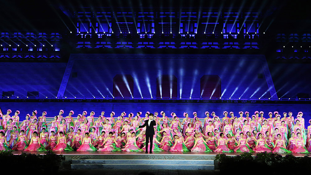 افتتاح مهرجان الفاوانيا الثقافي بمدينة لويانغ بمقاطعة خنان الصينية