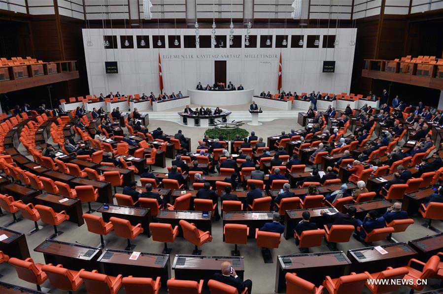 الصورة: البرلمان التركي يصادق على إجراء انتخابات رئاسية وبرلمانية مبكرة