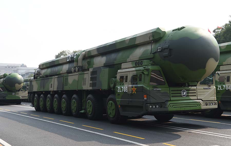 الصين تكشف عن صواريخ "دونغفنغ -41" الاستراتيجية النووية العابرة للقارات والأكثر تطورا